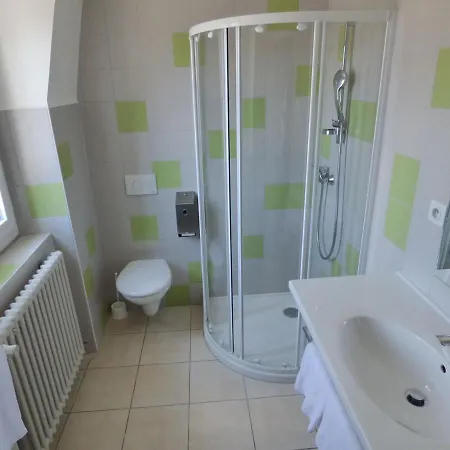 Paradis 2* Barjac (Lozere)