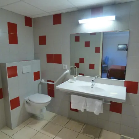 Paradis Hotel Barjac (Lozere)